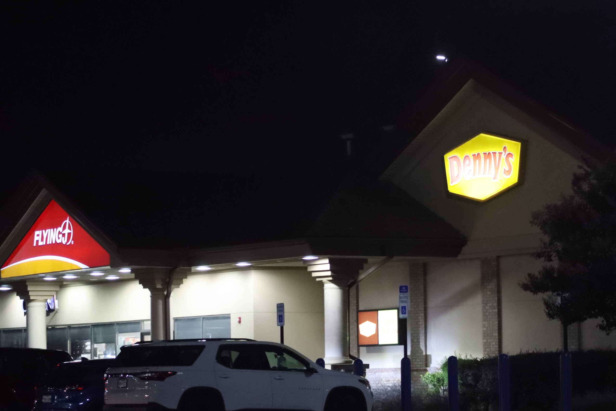 Reviews of Flying J Dennys by Cypresswood in Spring, TX by real people
