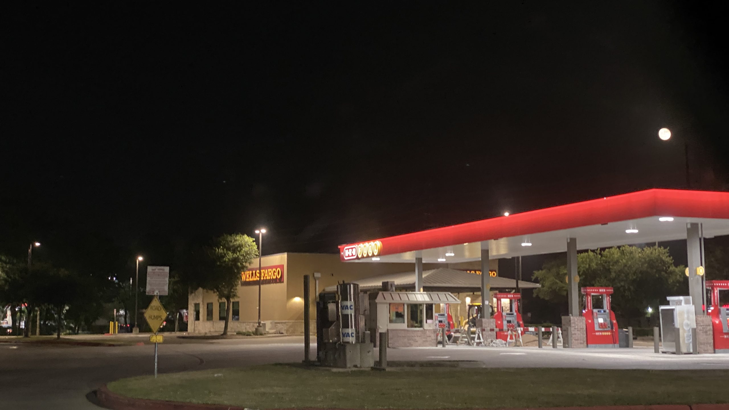 Reviews of “HEB Fuel” located by HEB Fuel in Atascocita, Texas, by