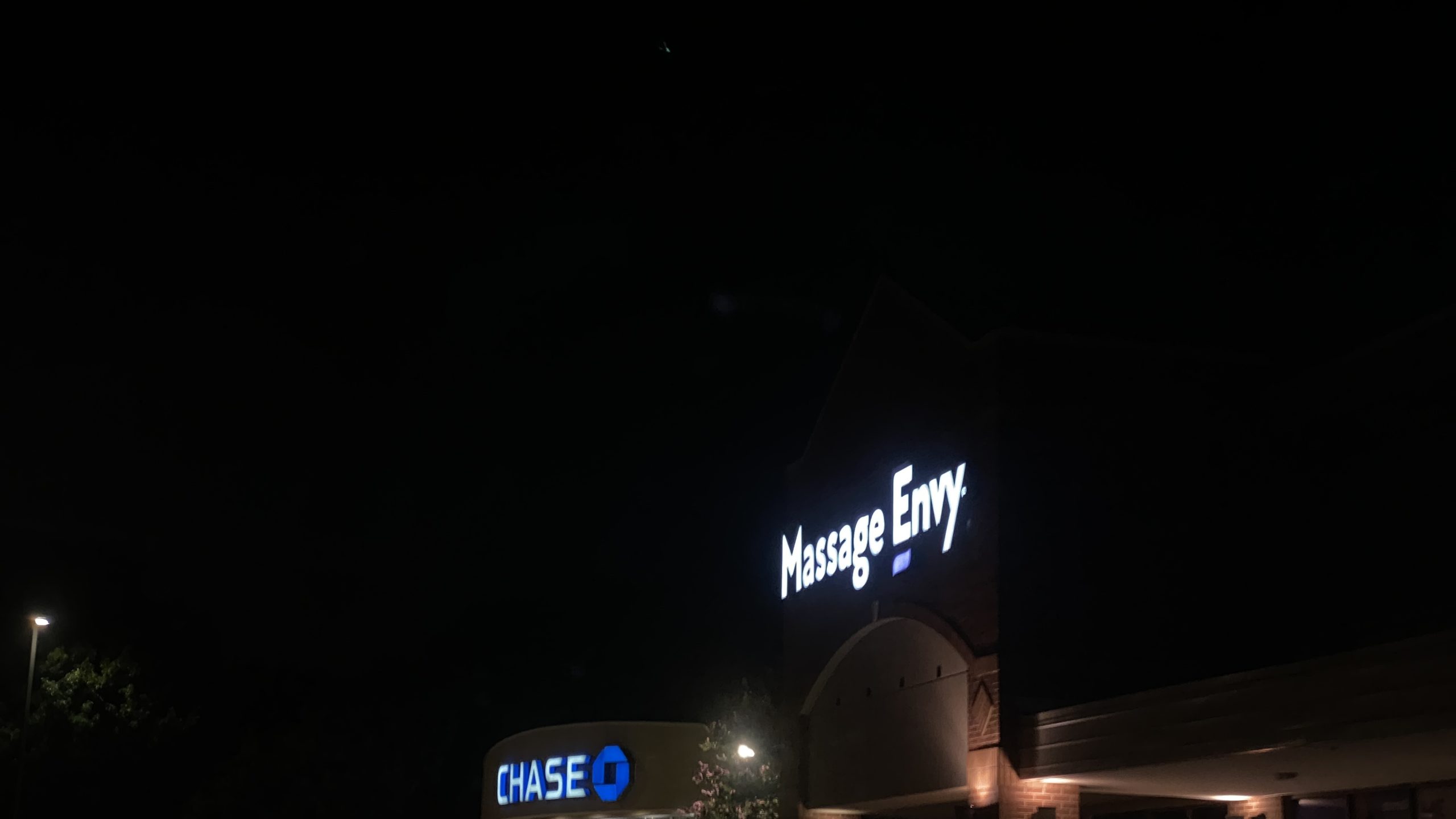 Reviews of “Massage Envy” located by Nothing Bundt Cakes in Atascocita